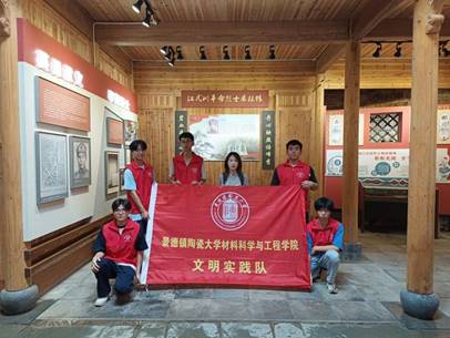 说明: 61eb90750676aadaa89e2c89f59d350 说明: 61eb90750676aadaa89e2c89f59d350